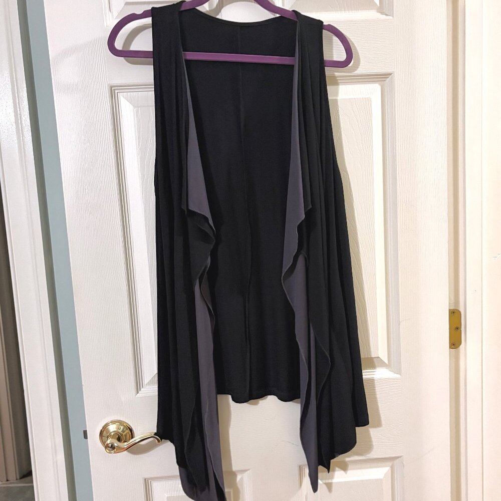 Black and grey long flowy vest